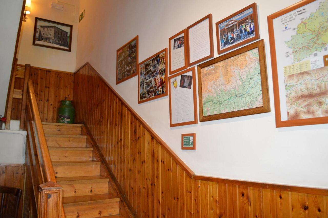 Hostal Pas De La Pera Aransá Exterior foto