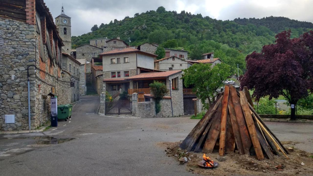 Hostal Pas De La Pera Aransá Exterior foto