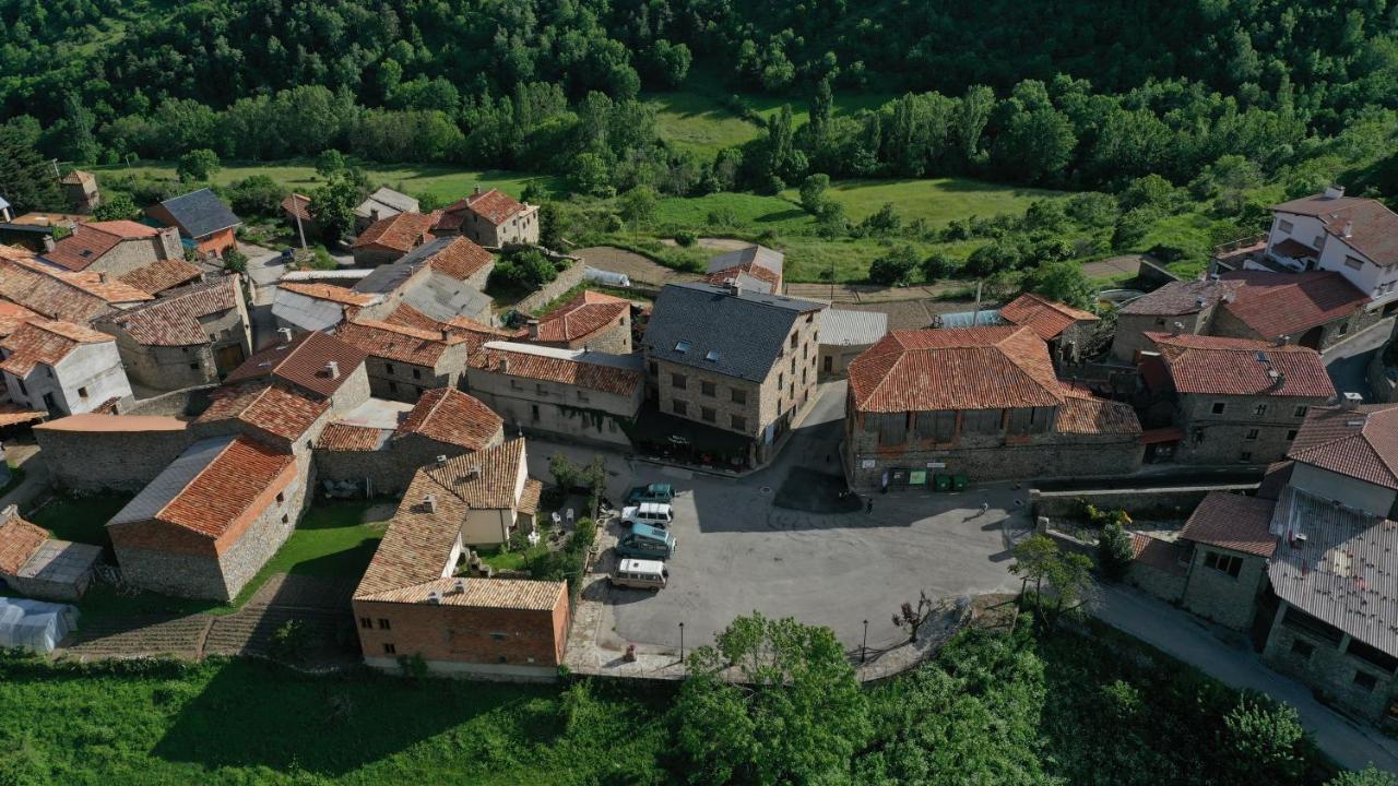 Hostal Pas De La Pera Aransá Exterior foto